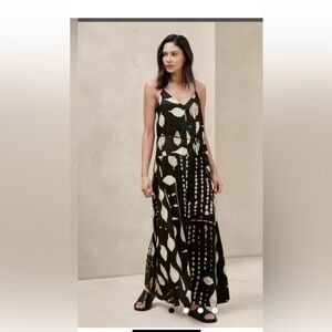 Banana Republic Black and White Maxi Sundress Spaghetti Strap missing the belt
